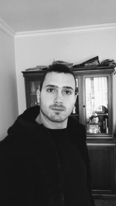 Dating Man Toulon. Cum sa flirtezi online