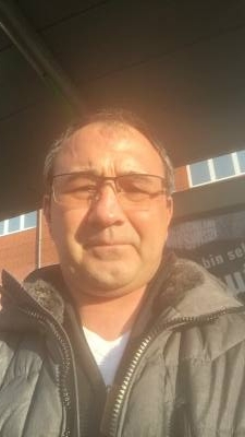 Deutschland dating 30 or 50 woman