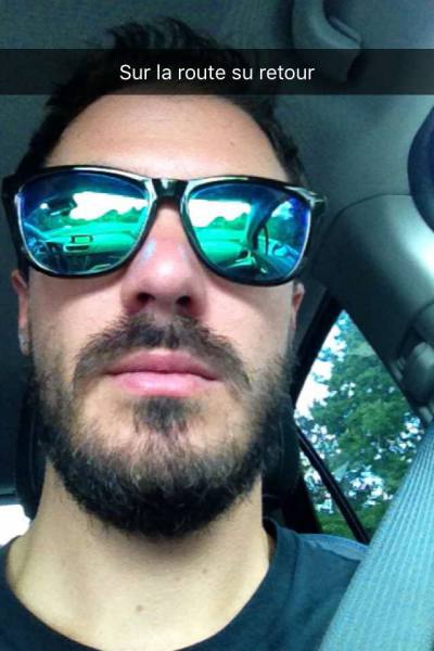 Dating Man in Aveyron Arte un om foarte de cercetare